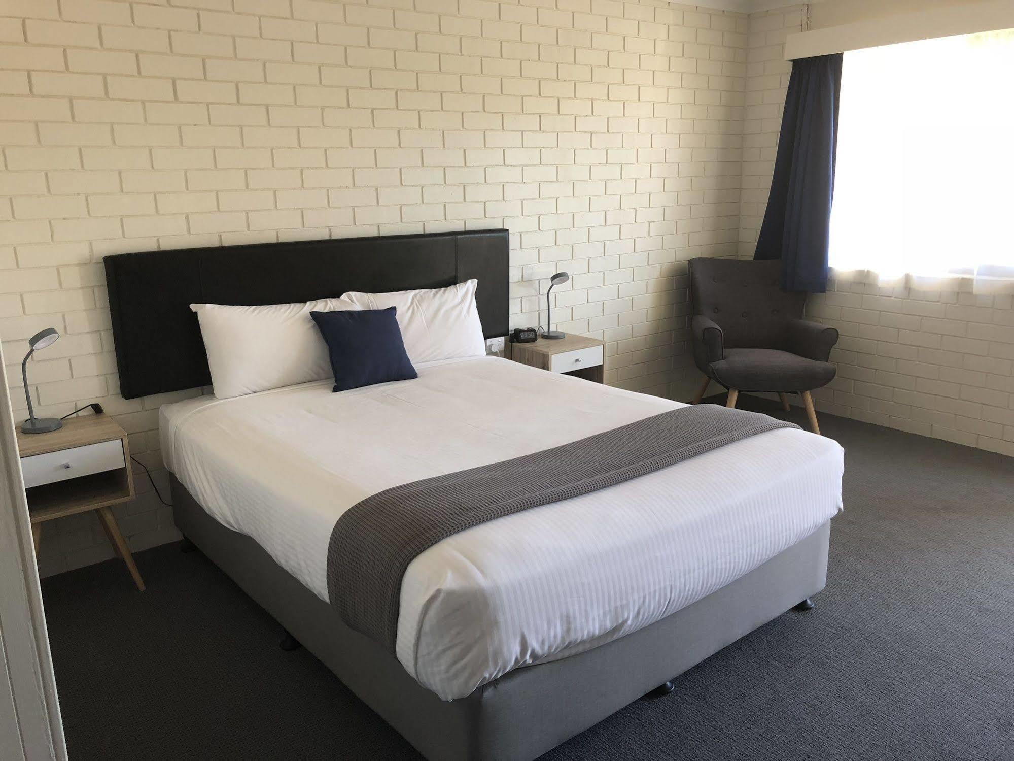 Comfort Inn On Main Hervey Bay Buitenkant foto
